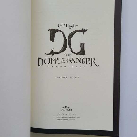 5/$12 YA Book The Doppleganger Chronicles First Escape Graphic Novel G P Taylor - Picture 7 of 11